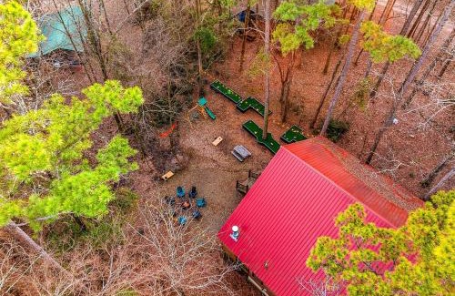 Broken Bow House | Enjoy a Spacious Retreat with Hot Tub and Game Loft