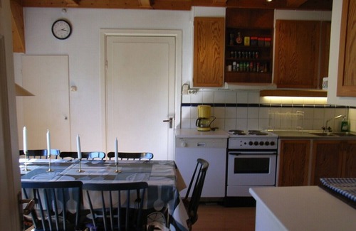Ryd House | Cozy Lake Småland Retreat: Family Fun & Nature Awaits