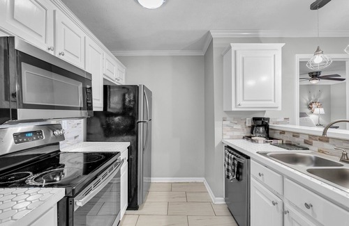 Starkville Condo | Starkville 2-Bedroom Condominiums with Breakfast & More