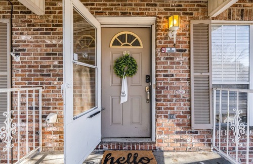 Starkville Condo | Starkville 2-Bedroom Condominiums with Breakfast & More