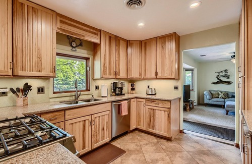 Fort Collins House | Ideal Getaway Near Old Town & Pet-Friendly Accommodations