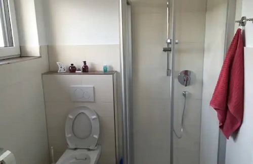 St. Leon House | Ideal Location Near Shopping and Restaurants with Family-Friendly Amenities