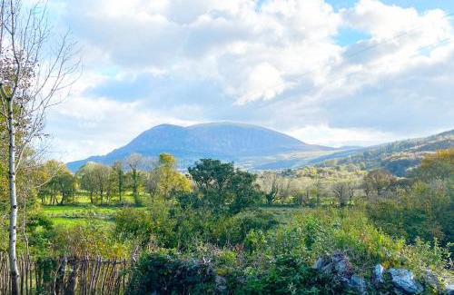 Brynrefail House | Picturesque Hotel Near Snowdon with Breathtaking Views
