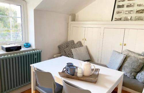 Brynrefail House | Picturesque Hotel Near Snowdon with Breathtaking Views
