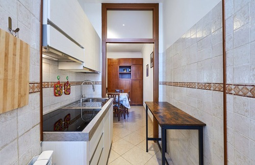 Rione IV Campo Marzio Apartment | Perfectly Located 2-Bedroom Retreat Near Spanish Steps