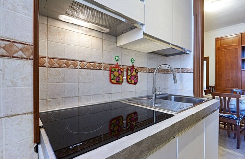 Rione IV Campo Marzio Apartment | Perfectly Located 2-Bedroom Retreat Near Spanish Steps