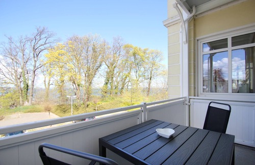 Gohren Apartment | Beachside Villa Strandmuschel: Ocean View & Adventure Pool