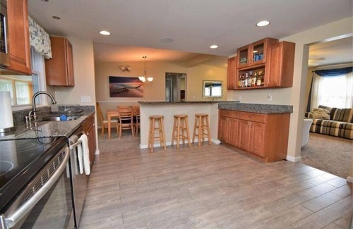 Rehoboth Beach House | Beachside Retreat Near Shops with Ocean Views & Spa