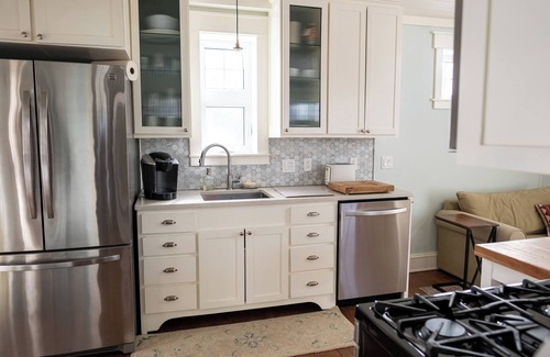 Burlington Apartment | Close To The City With A Farmhouse Feel!