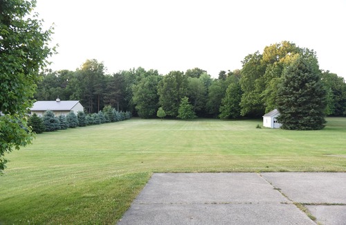 South Bend House | Ideal Stay Near ND Campus with Complimentary Breakfast