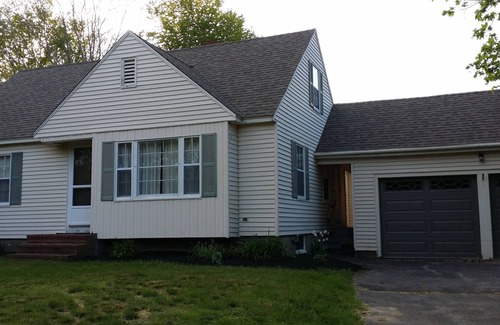 Rye House | Oceanfront Retreat Steps from Jenness Beach - Guest Rated 9.8