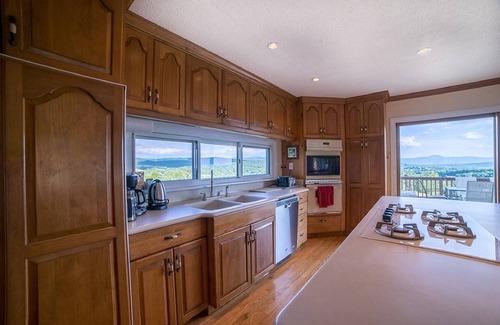 Lexington House | Idyllic Getaway Near VA Horse Center and Downtown Attractions