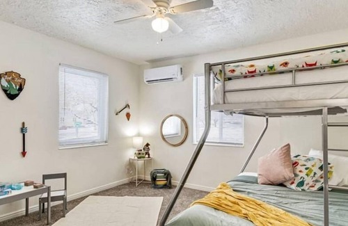 Bountiful Apartment | Close to Viewmont High School,Pets are Allowed