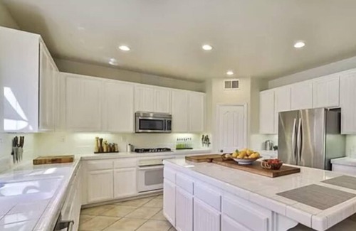 Temecula House | Idyllic Retreat with Private Pool & Game Area Near Vineyards