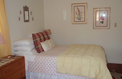 Sonoita House | Beautiful Getaway Near Wineries with Scenic Views & Spa