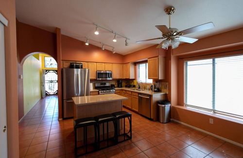 Tucson House | Conveniently Located Near I-10, Airport & Downtown