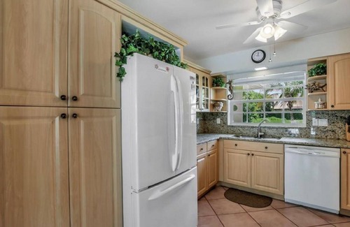 Marco Island House | Prime Beach Access Home: 10/10 Rated, Pet Friendly & Pool