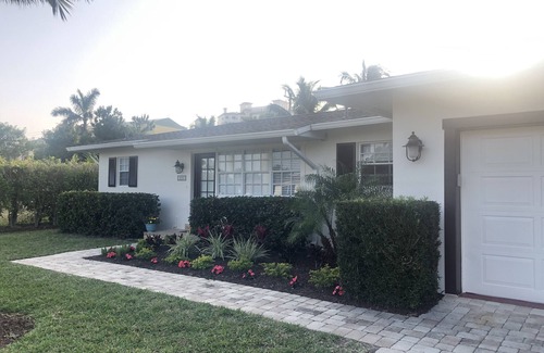 Marco Island House | Prime Beach Access Home: 10/10 Rated, Pet Friendly & Pool