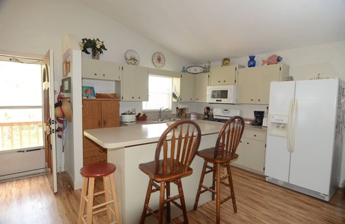 Homosassa House | Experience MIMI'S RIVERHOUSE: Pool, Docking & Ocean Views