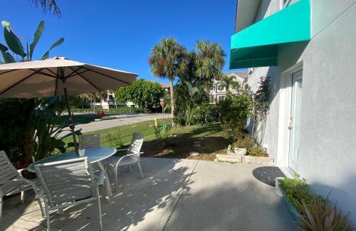 Naples Park Apartment | Private Studio Suite Near Vanderbilt Beach with Ocean Views