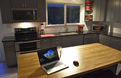 La Push House | Ideal Location Near Olympic National Park with Oceanfront Views