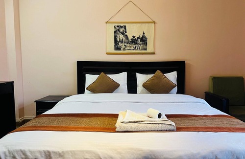 Madhyapur Thimi Hotel | Guest Rated 10/10: Cloud 9 Garden with Family-Friendly Perks