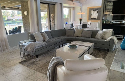 Rancho Mirage Villa | Experience Cloud Nine: 3 Master Suites with Spa & Lake Views