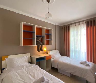 Lezhe Apartment | Scenic Cloud8 Apt with Castle View, 7km from Beach