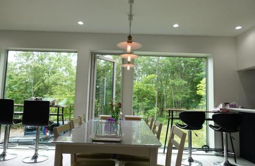 Rusutsu House | Cloud9 Resort: Family-Friendly Retreat Near the Beach