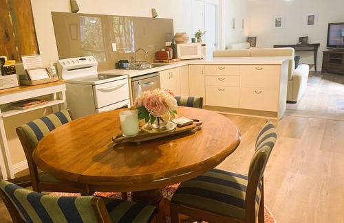 Blackheath Apartment | Exceptional Cloudland - Garden Oasis with Family-Friendly Amenities