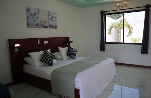 Gan House | Relaxing Stay at Clouds Beach Retreat in Laamu Gan