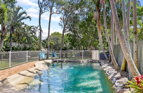 Noosaville House | Experience Clouds End: Steps from Noosa River & Attractions