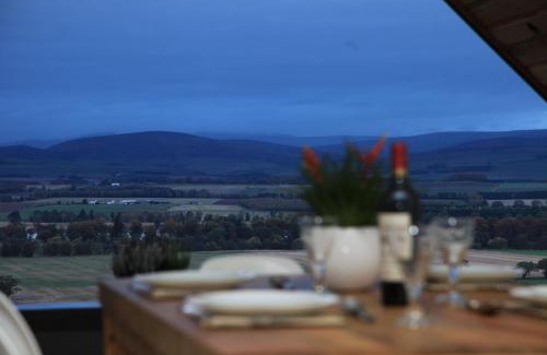 Forfar House | Inviting Getaway at Clova with Refreshing Pool Access