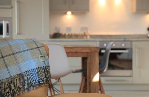 Forfar House | Inviting Getaway at Clova with Refreshing Pool Access