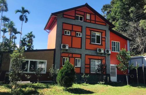 Yuchi House | Cozy Clover B&B: Child-Friendly & Wheelchair Accessible