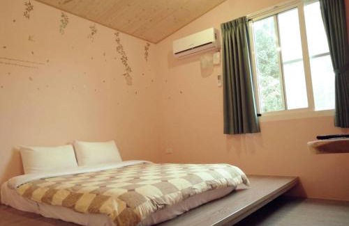 Yuchi House | Cozy Clover B&B: Child-Friendly & Wheelchair Accessible