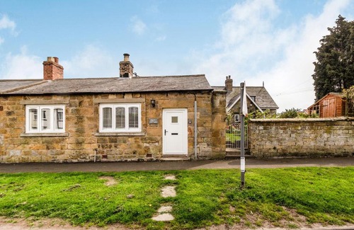 Belford House | Ocean View Bliss at Clover Cottage, Belford - 4 Stars