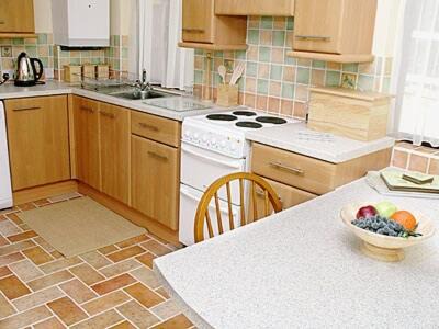 Norwich House | Pet-Friendly Clover Cottage: 4-Star Retreat with High Ratings