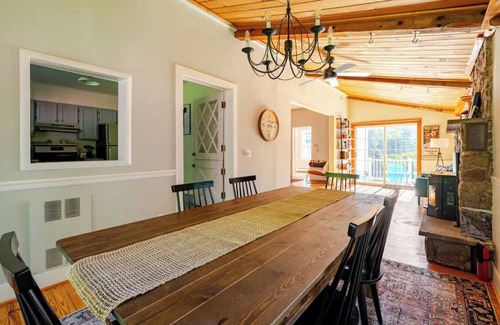 Elka Park House | Outstanding Clover Mountain House: Family-Friendly & Near Hiking