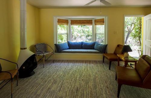 Cloverdale House | Discover Cloverdale Creekside Retreat with Pool & Pet Options