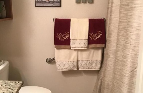 Clovis House | Budget-Friendly Clovis, CA Room Near National Parks