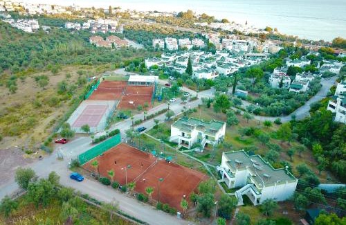 Edremit Hotel | Club Afrodit Tatil Köyü