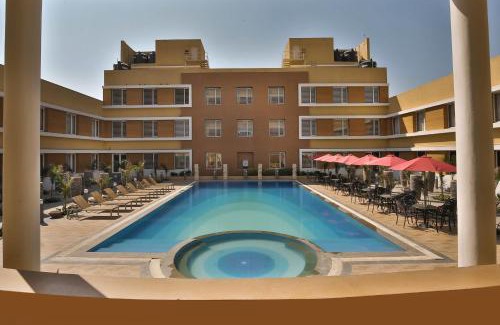 Dwarka Hotel | Relaxing Stay at Club Mahindra Dwarka with Pool & Breakfast