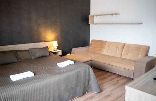 Zalakaros Apartment | Relaxing Stay at Club MenDan Aparthotel with Ocean Views