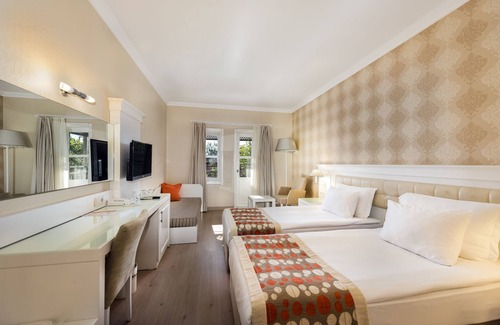 Kizilagac Resort | Experience Club Nena: All-Inclusive Oceanfront Getaway
