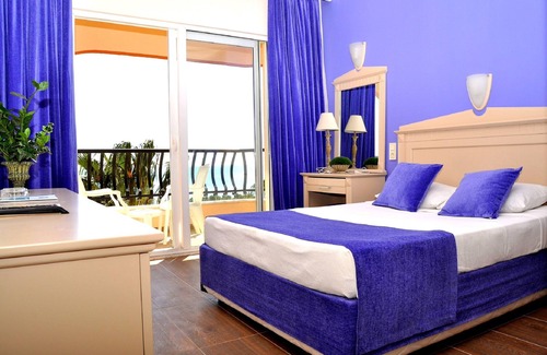 Payallar Resort | Relax at Club Turtas Beach Hotel - All Inclusive Getaway