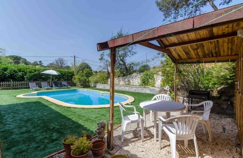 Mont Barbat Villa | Relaxing Retreat at Club Villamar - Ayarza with Pool Access