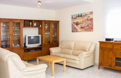 Cubelles Villa | Cozy Club Villamar Villa Steps from the Beach & Amenities