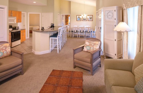 Ocean Drive Hotel | Discover Club Wyndham at the Cottages: 9.6/10 Guest Rated Getaway