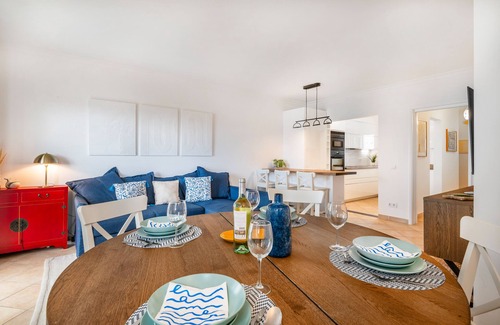 Alpouvar Apartment | Relax at Clube Albufeira with Spa and Family Amenities